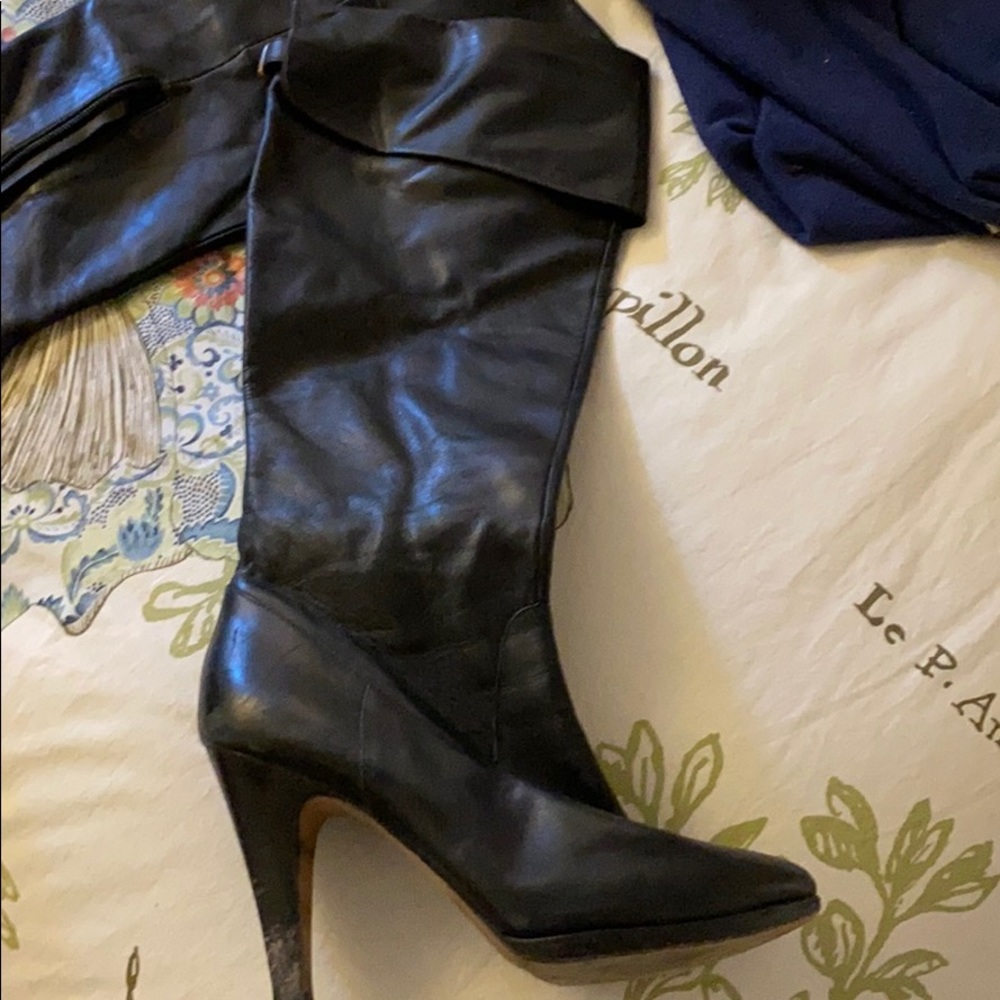 Leather boots